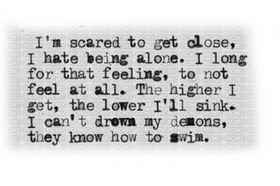 I'm scared to get close - PNG gratuit