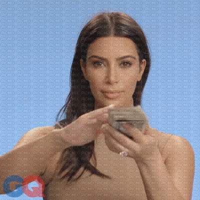 GIANNIS_TOUROUNTZAN - Kim_Kardashian - GIF - MONEY - Zdarma animovaný GIF