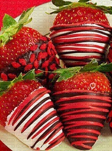 fraises enrobées de chocolat avec des vermicelles de bonbons la Saint-Valentin - 無料png