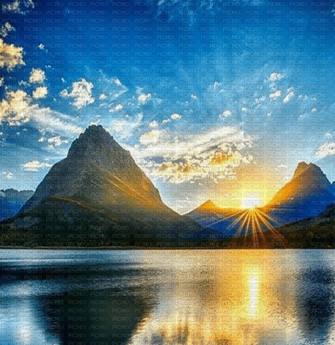 Rena Hintergrund Background blue blau Berge - PNG gratuit