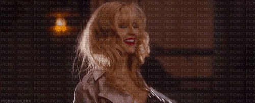 Christina Aguilera - Animovaný GIF zadarmo