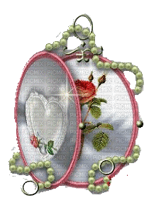 Heart locket with rose - 無料のアニメーション GIF