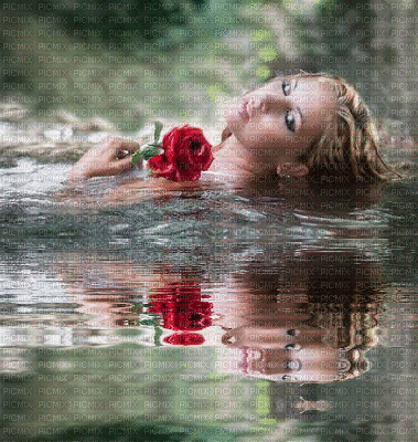 woman roses water - Nitsa P - Gratis animerad GIF