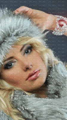 femme woman frau winter hiver gif - Ingyenes animált GIF