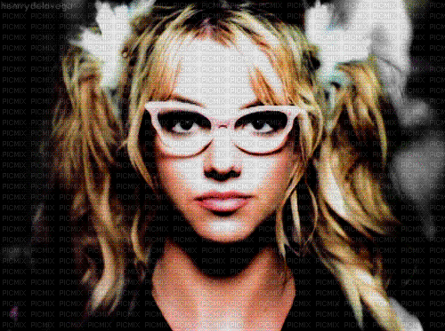 Britney Spears - GIF animé gratuit