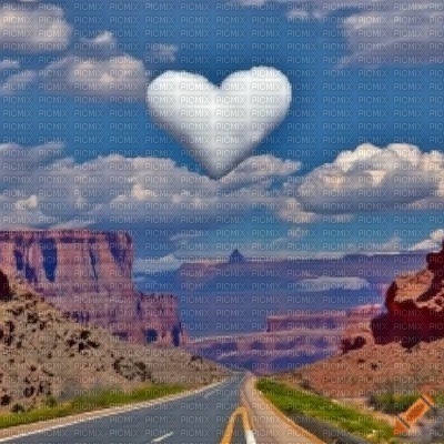 Canyon Road with Heart Cloud - ücretsiz png
