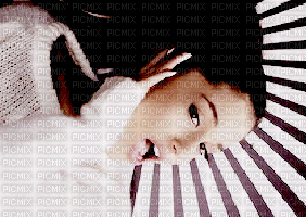 Ariana - GIF animé gratuit