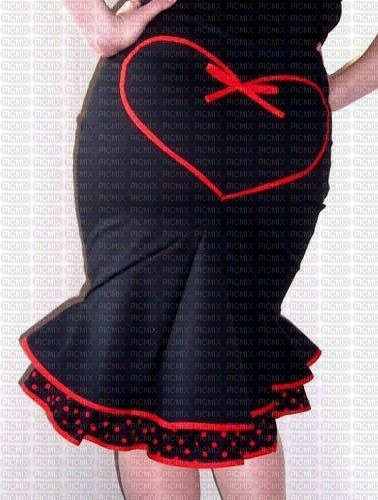 heart skirt - ücretsiz png