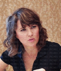 lucy lawless - Free animated GIF