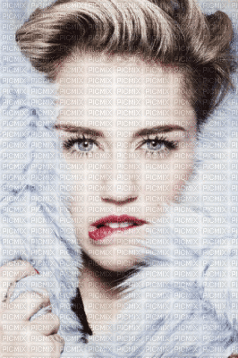 Miley Cyrus - Zdarma animovaný GIF