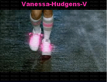 vanessa hudgens - 無料のアニメーション GIF