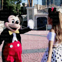 Ariana à Disney - Zdarma animovaný GIF