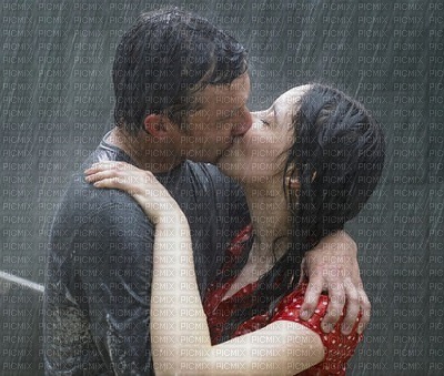 couple in rain bp - PNG gratuit