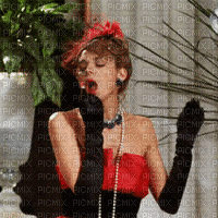Kim Cattrall - Free animated GIF