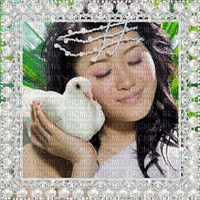 Woman with dove--Softness - GIF animé gratuit