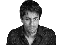 Enrique Iglesias - GIF animé gratuit