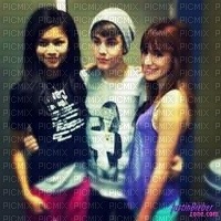 Bella Thorn , Bieber and Zendaya - Free PNG