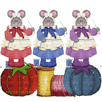 Three Sewing Mice - GIF animado grátis