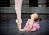 BALLERINA MOM AND DAUGHTER - 無料png