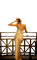 Femme sur terrasse - Nemokamas animacinis gif