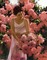 LADY IN GARDEN BACKGROUND - kostenlos png Animiertes GIF